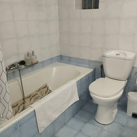 Mpae Agios Andonios (Rethymno)